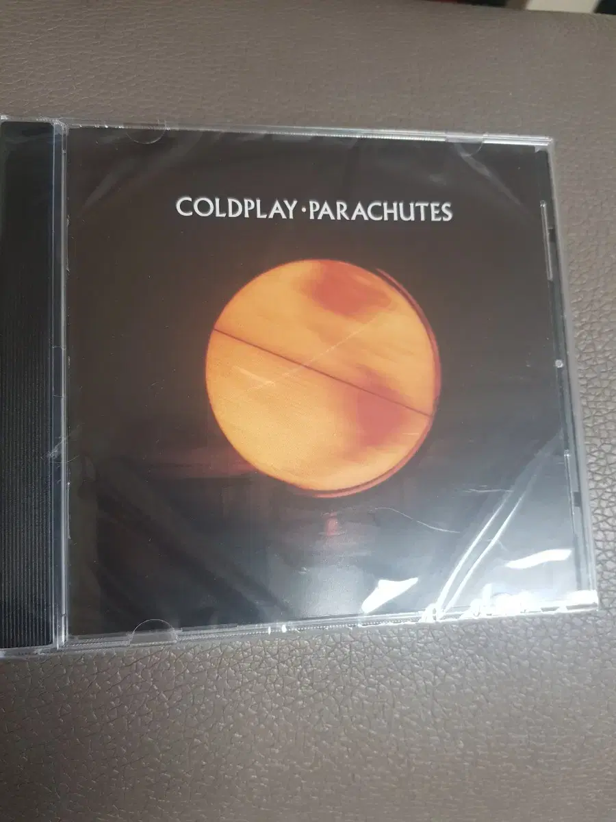 coldplay parachutes 미개봉cd